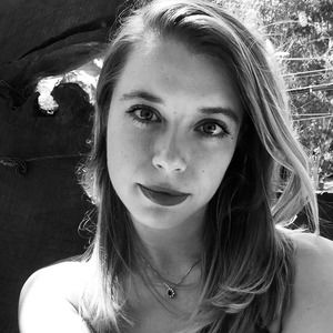 Meet your Posher, Antonia